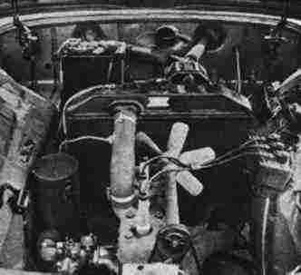 Der Motorraum des Wartburg 311