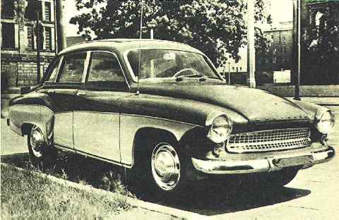 Wartburg de Luxe mit Schiebedach